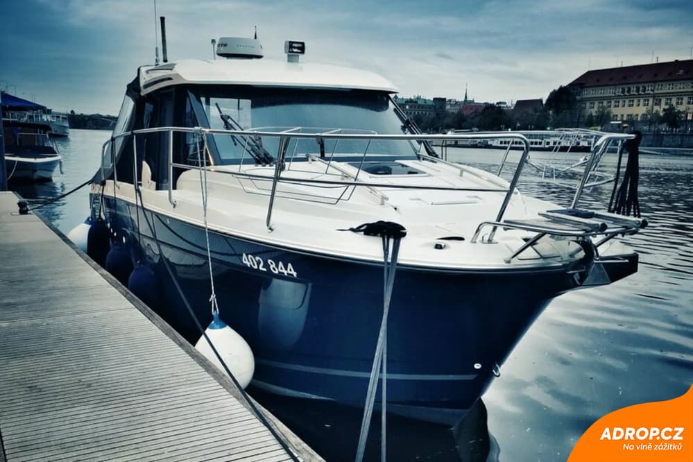 Soukromá plavba lodí po Vltavě